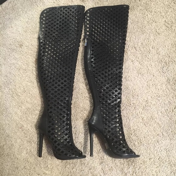 Black Thigh High Heels - Picture 2 of 3